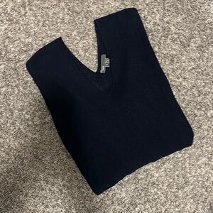 Vince V-Neck Sweater - Size Small